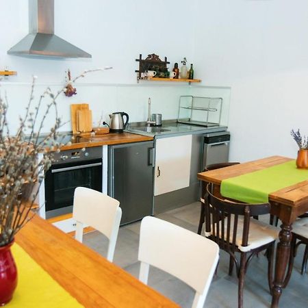Karadi-Berger Vendeghaz Apartment แอร์โดเบนเย ภายนอก รูปภาพ