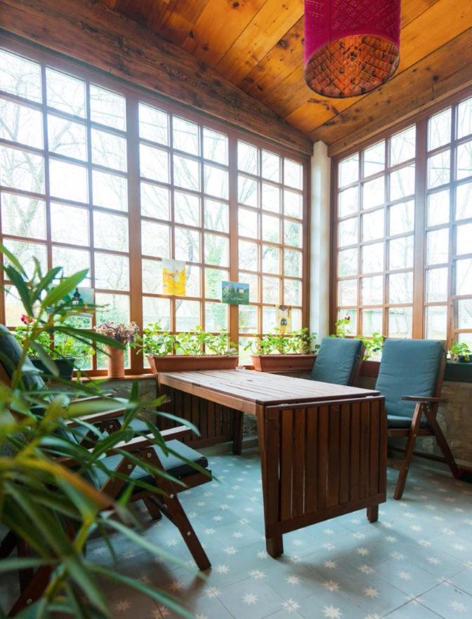 Karadi-Berger Vendeghaz Apartment แอร์โดเบนเย ภายนอก รูปภาพ
