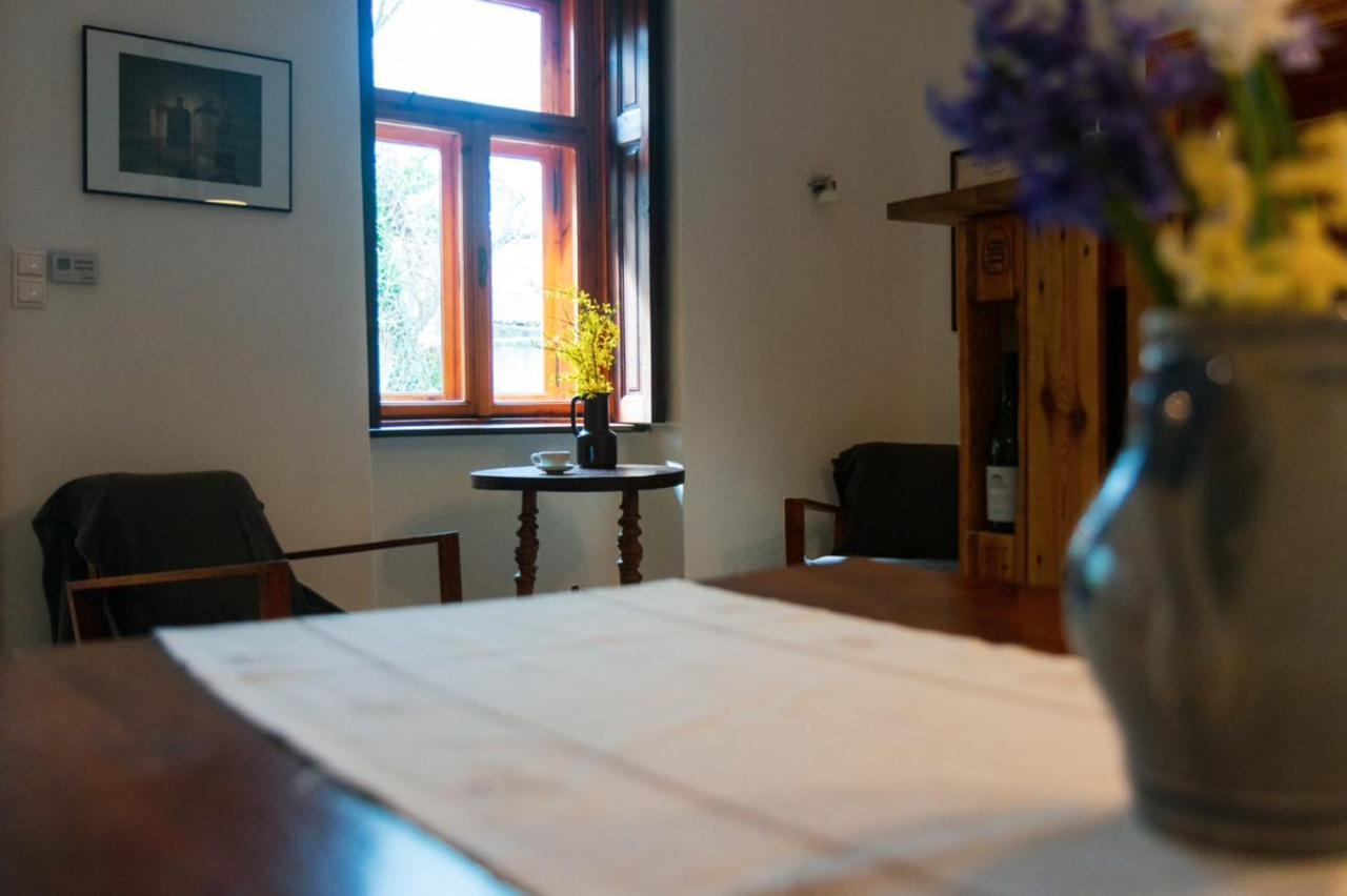 Karadi-Berger Vendeghaz Apartment แอร์โดเบนเย ภายนอก รูปภาพ
